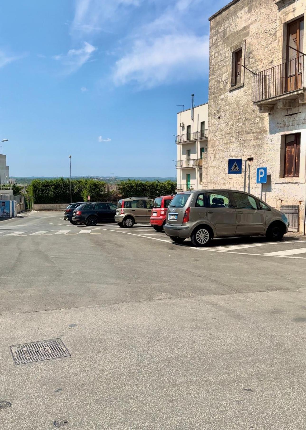 Suite La Perla Ceglie Messapica Exterior photo
